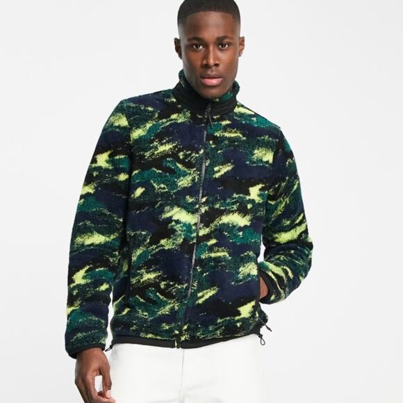 American Eagle AE Full Zip Sherpa Jacket Sweater Camo Medium - Picture 1 of 8